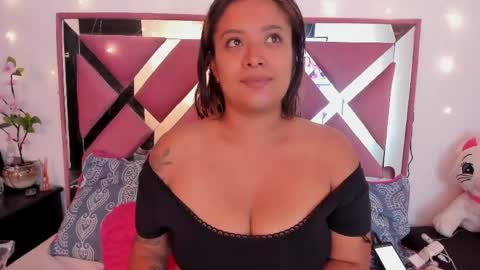 Snapshot of bellalumi chatting on 22, 5, 2026 bellalumi online show from 22, 5, 2026