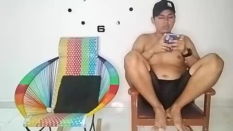 Paola 22 and Andres 24 online show from 15, 1, 2025