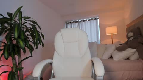 Snapshot of bellamia_ chatting on 30, 1, 2025 Bella Mia online show from 30, 1, 2025