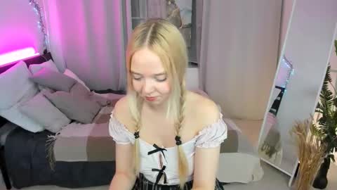 Bella online show from 16, 10, 2025