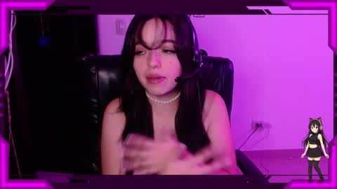 Bella Monteluna online show from 26, 10, 2025