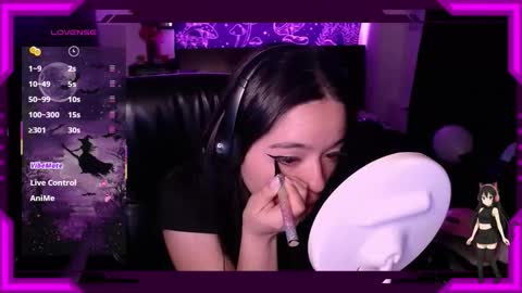 Bella Monteluna online show from 3, 12, 2025