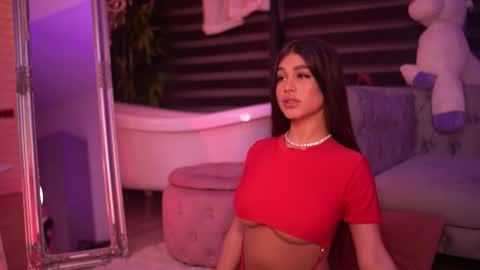 Bella online show from 1, 12, 2025