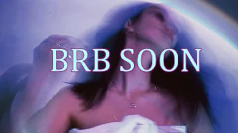bellaparker_ online show from 30, 4, 2026