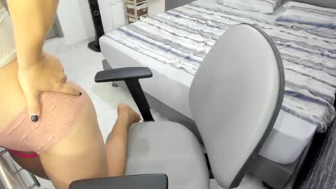 Bella  Angelycal online show from 20, 1, 2025