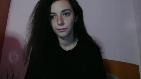 Snapshot of bellaqueen0701 chatting on 18, 2, 2025 bellaqueen0701 online show from 18, 2, 2025