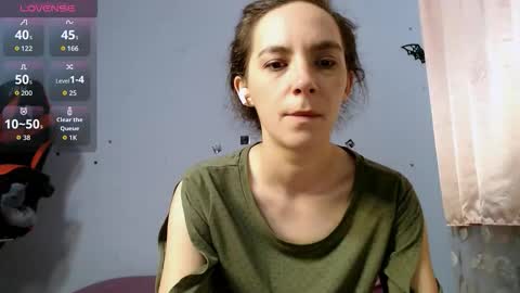 Snapshot of bellaqueen0701 chatting on 2, 12, 2025 bellaqueen0701 online show from 2, 12, 2025