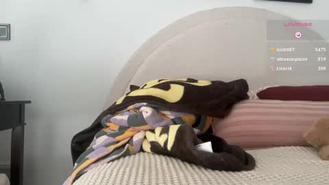 Isabella Ryder online show from 3, 2, 2026