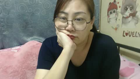 Bella online show from 12, 3, 2025