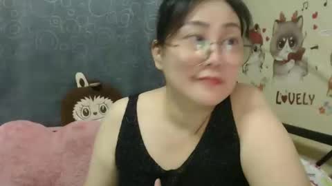 Bella online show from 2, 10, 2025