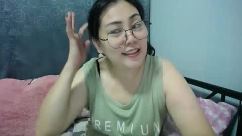 Bella online show from 13, 10, 2025