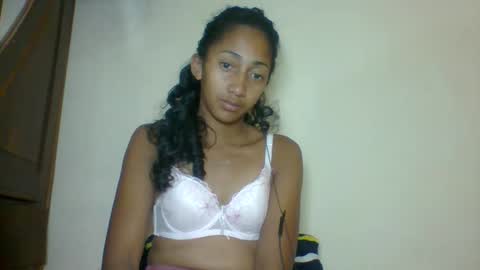 Snapshot of belle_annah chatting on 16, 5, 2026 belle_annah online show from 16, 5, 2026