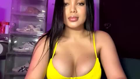 Snapshot of belle_moonlight chatting on 16, 1, 2026 BelleBirkins online show from 16, 1, 2026