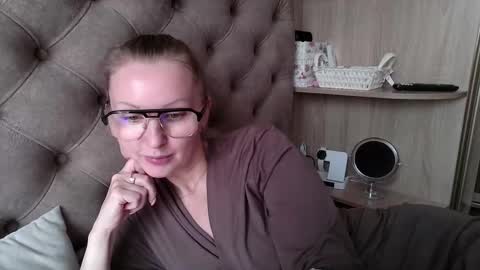 Snapshot of belleamiee chatting on 15, 9, 2025 Amelia online show from 15, 9, 2025