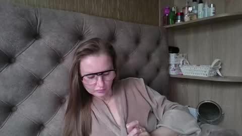 Snapshot of belleamiee chatting on 3, 10, 2025 Amelia online show from 3, 10, 2025
