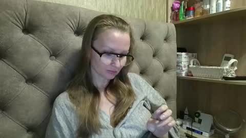 Snapshot of belleamiee chatting on 4, 10, 2025 Amelia online show from 4, 10, 2025