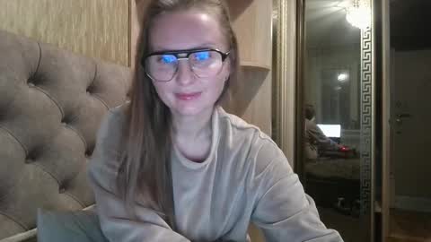 Snapshot of belleamiee chatting on 13, 11, 2025 Amelia online show from 13, 11, 2025