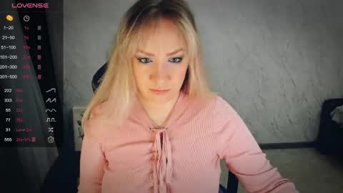 Snapshot of bellezza_ chatting on 1, 5, 2026 Your Annabelle Wolf online show from 1, 5, 2026