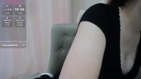 Snapshot of belly18only chatting on 18, 3, 2026 Belly online show from 18, 3, 2026