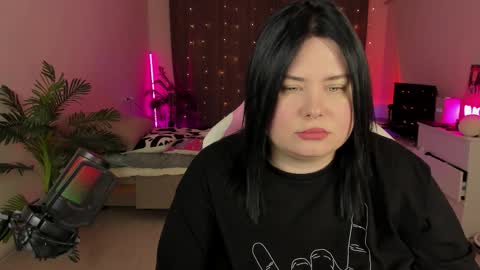 Snapshot of bellybooxo chatting on 14, 10, 2025 LinaBoo online show from 14, 10, 2025