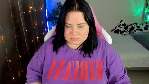 Snapshot of bellybooxo chatting on 29, 10, 2025 LinaBoo online show from 29, 10, 2025