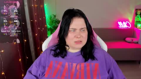 Snapshot of bellybooxo chatting on 14, 11, 2025 LinaBoo online show from 14, 11, 2025