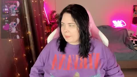 Snapshot of bellybooxo chatting on 23, 11, 2025 LinaBoo online show from 23, 11, 2025