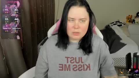 LinaBoo online show from 25, 3, 2026