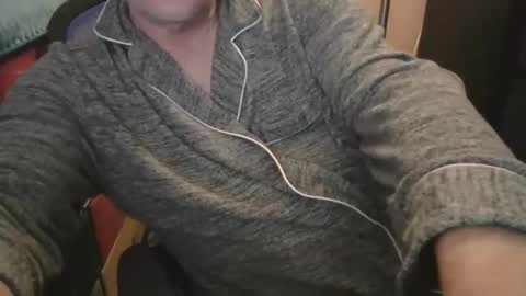Snapshot of bendrinkin chatting on 8, 5, 2026 bendrinkin online show from 8, 5, 2026