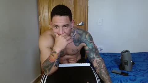 Snapshot of benjamin_isaac chatting on 3, 1, 2025 benjamin_isaac online show from 3, 1, 2025