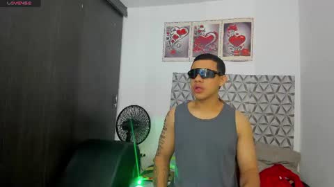 Benjamin online show from 8, 6, 2026