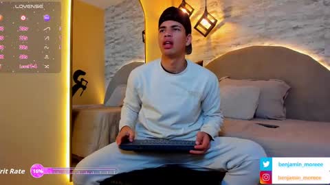 BENJAMIN online show from 24, 9, 2025