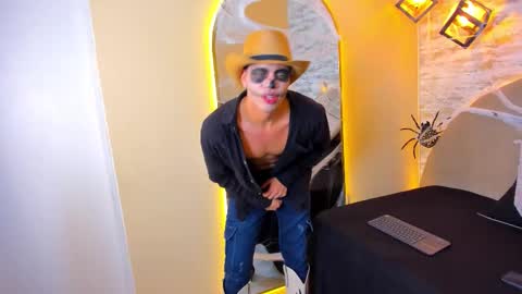 BENJAMIN online show from 31, 10, 2025