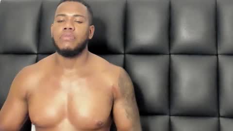 Snapshot of benjaminsr chatting on 3, 3, 2026 BEJAMIN online show from 3, 3, 2026