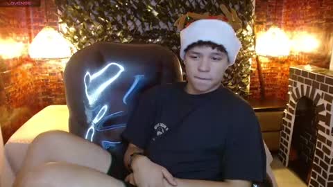 BENJAMIN online show from 17, 12, 2024