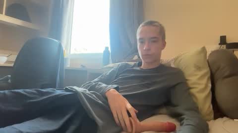 Snapshot of benji_j8 chatting on 29, 11, 2025 benji_j8 online show from 29, 11, 2025