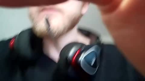 Cristaliness online show from 3, 12, 2025