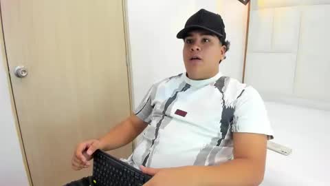 bennett_alejoo online show from 17, 9, 2025