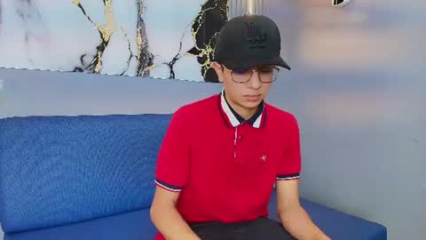 Snapshot of benny_mikll chatting on 18, 6, 2026 Benny online show from 18, 6, 2026