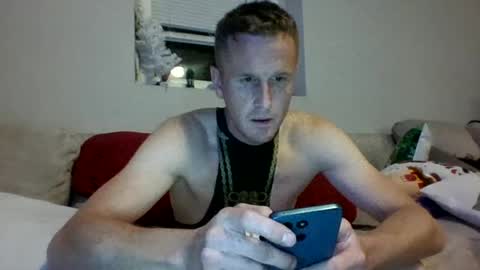 Snapshot of bennyc04041987 chatting on 27, 6, 2026 BennyC online show from 27, 6, 2026