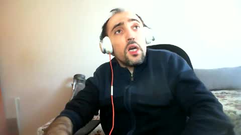 bentish online show from 2, 2, 2025