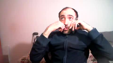 bentish online show from 2, 2, 2025