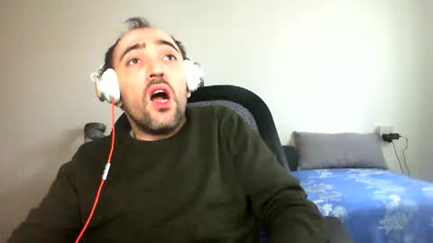 bentish online show from 12, 2, 2025