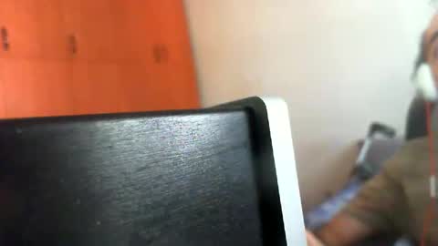 bentish online show from 10, 10, 2025