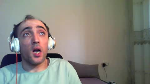 Snapshot of bentish chatting on 14, 6, 2026 bentish online show from 14, 6, 2026