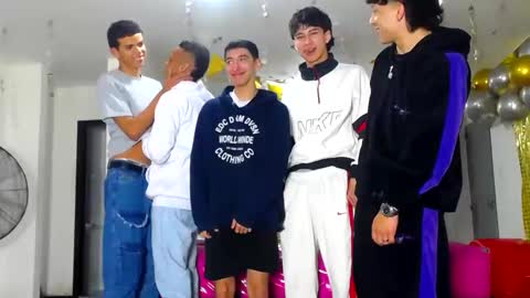 benz boys online show from 3, 2, 2025