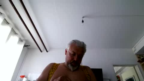 Snapshot of berg_boy chatting on 27, 7, 2026 Martin online show from 27, 7, 2026