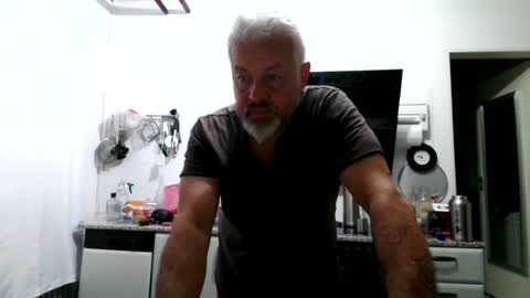 Snapshot of berg_boy chatting on 1, 8, 2026 Martin online show from 1, 8, 2026