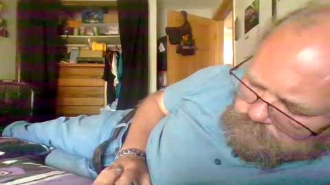 bergeeric1970 online show from 2, 10, 2025