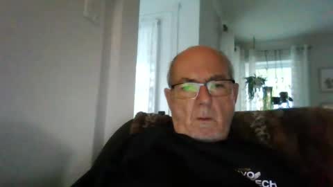 bernard1102 online show from 11, 9, 2025